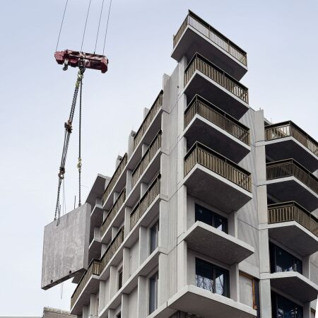 Hochhaus von Office Winhov und Office Haratori