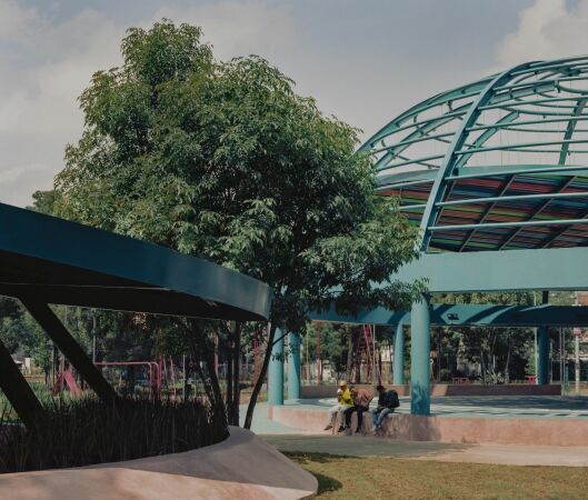 Platzgestaltung in Mexiko-Stadt von AMASA