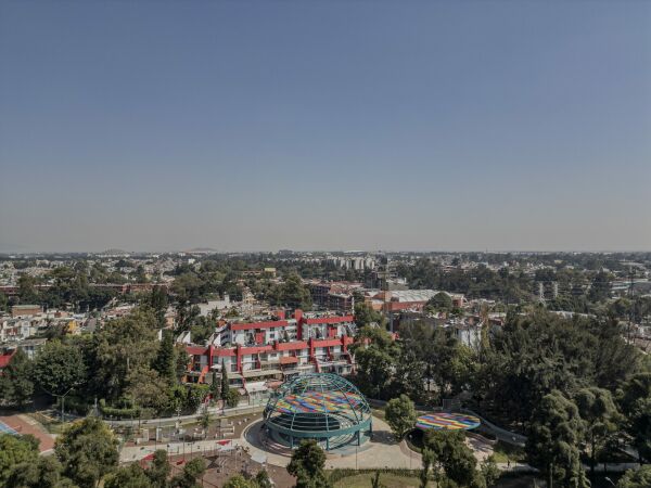 Platzgestaltung in Mexiko-Stadt von AMASA