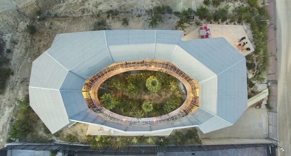 Klimaresilienz strken: Rambla Climate-House von Office for Political Innovation (Madrid)