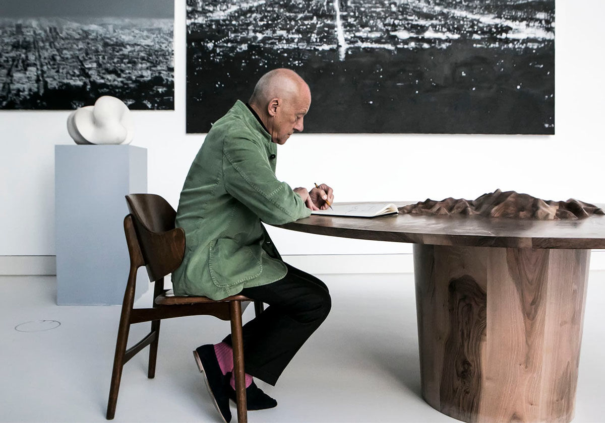 Spätwerk im Griff - Zum 90. Geburtstag von Norman Foster