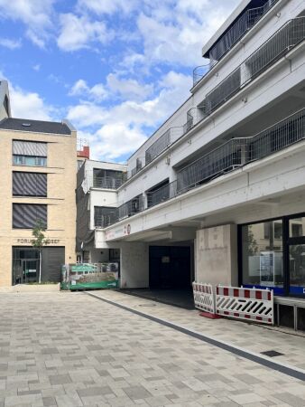 Stadtteilzentrum in Kln-Porz von JSWD