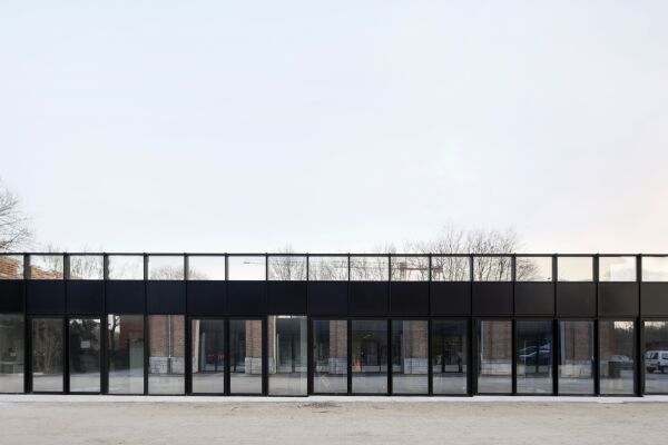 Sportkomplex von Label Architecture