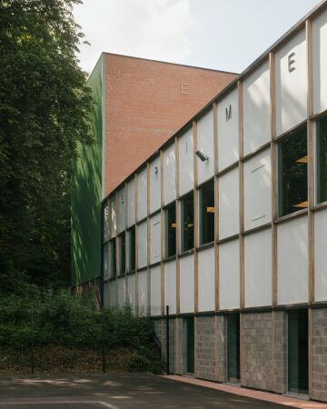 Sportkomplex von Label Architecture