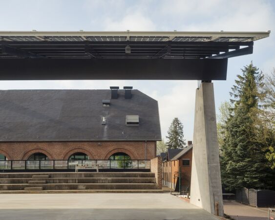 Sportkomplex von Label Architecture