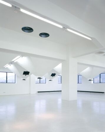 Seminarraum des Archiv fr Baukunst mit den ehemaligen Malzsilo-Auslufen