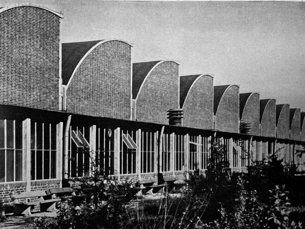 Pommersche Motorenwerke in Arnimswalde von Godber Nissen, 193740