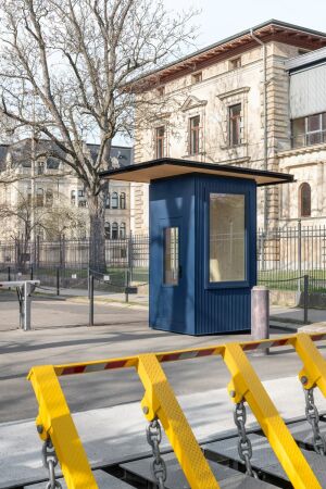 Wachcontainer in Leipzig von Bro Voigt