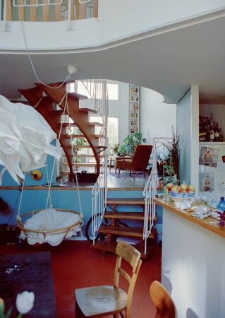 Wohnhuser Fraenkelufer 26, 38 und 44. Die ineinander bergehenden Raumfolgen lassen eine funktionale Offenheit zu.