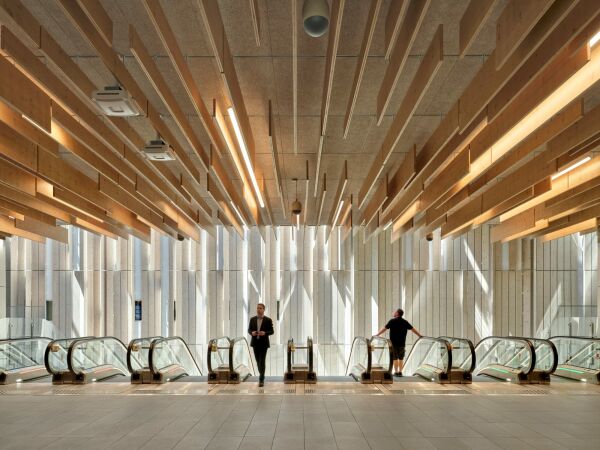 Bahnhof bei Paris von Kengo Kuma & Associates