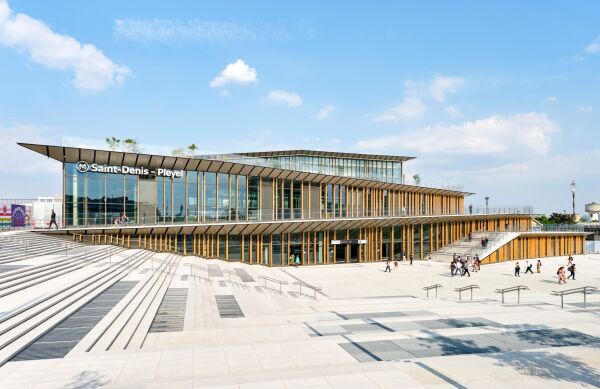 Bahnhof bei Paris von Kengo Kuma & Associates