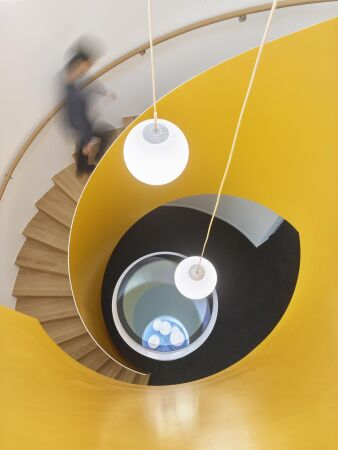 Medienhaus in Tbingen von LRO