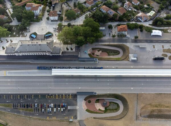 Bahnhofsneugestaltung in Nova Gorica von Sadar+Vuga