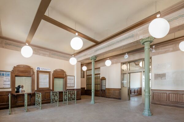 Bahnhofsneugestaltung in Nova Gorica von Sadar+Vuga