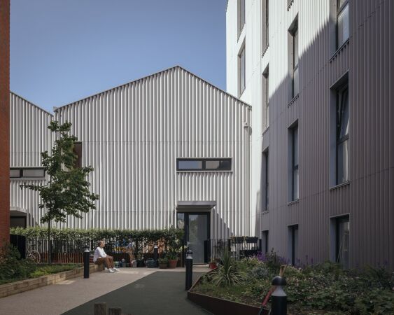 Mixed-Use in London von dRMM