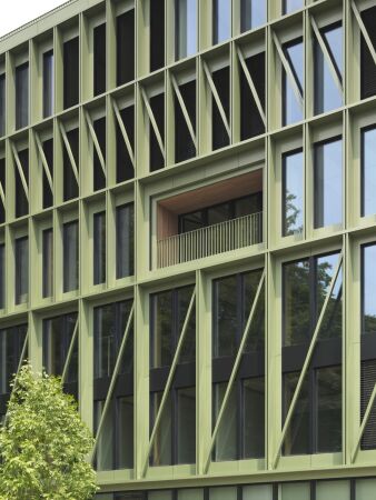 Holzhybrid im Werksviertel von C. F. Mller