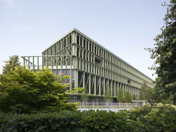 Holzhybrid im Werksviertel von C. F. Mller