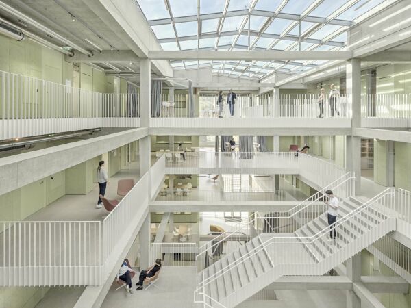 Universittsbau von querkraft architekten