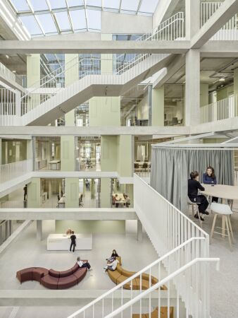 Universittsbau von querkraft architekten