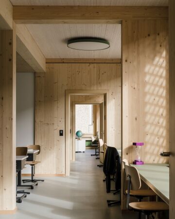 Schulerweiterung in Davos von CURA Architekten