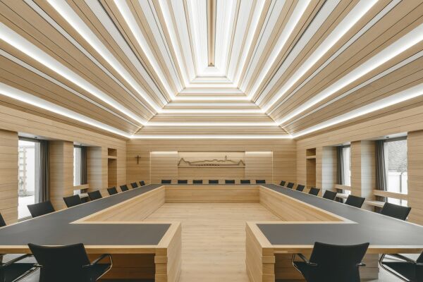 Rathausergnzung von Brckner & Brckner Architekten