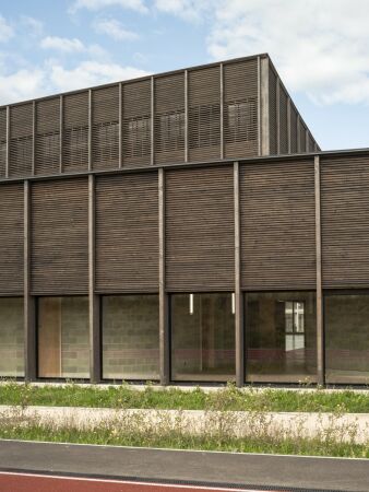 Sporthalle von ateliers o-s architectes