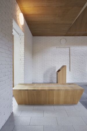 Trauerhalle in Vimperk von Jakub Vaek