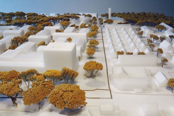 2. Preis: CKRS Architekten (Berlin) mit A24 Landschaftsarchitekten (Berlin); Modell