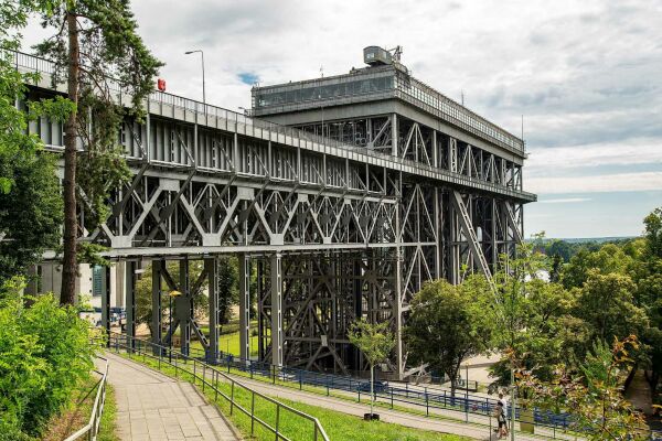 Schiffshebewerk in Niederfinow