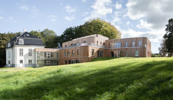 Sozialpdagogische Wohneinrichtung bei Kopenhagen von JAJA Architects