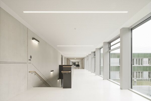 Ensemble in Kln von v-architekten