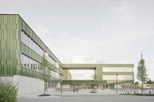 Ensemble in Kln von v-architekten