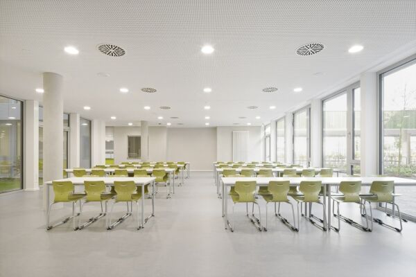 Ensemble in Kln von v-architekten