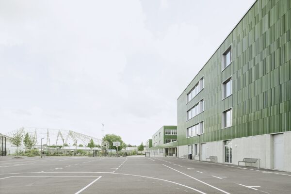 Ensemble in Kln von v-architekten