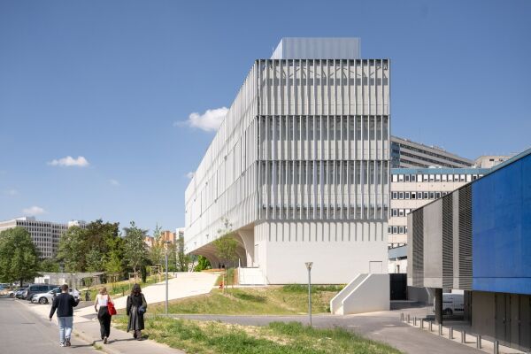 Forschungsbau bei Paris von Nickl & Partner