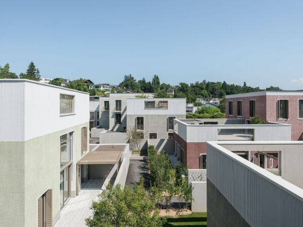 Hofhuser in der Schweiz von raumfindung