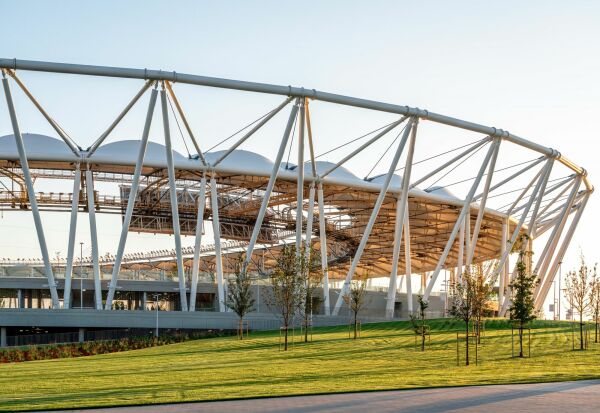 Stadionumbau in Budapest von NAPUR Architect