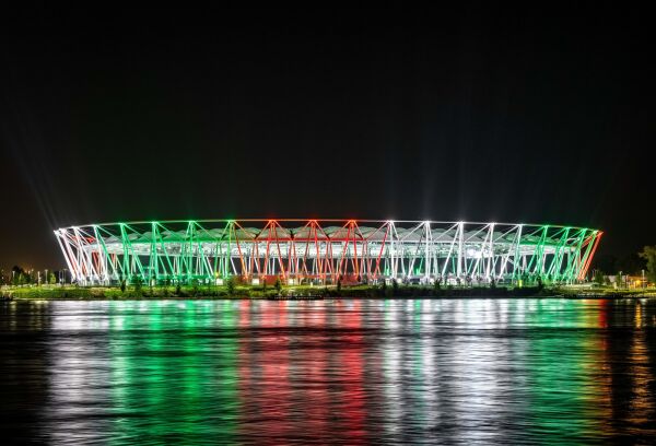 Stadionumbau in Budapest von NAPUR Architect