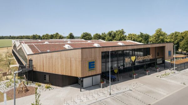 Supermarkt in Nauen von ZRS Architekten Ingenieure