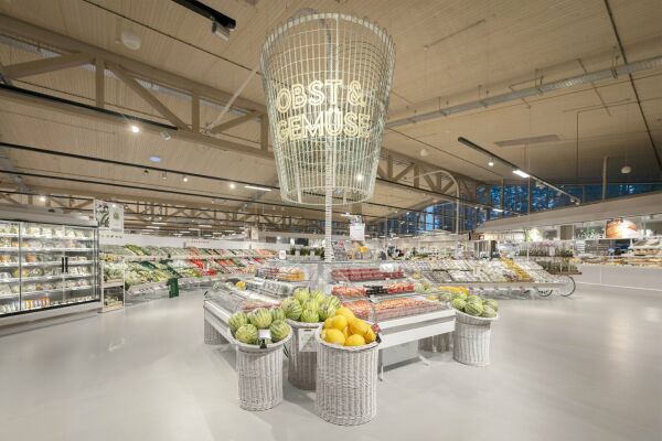 Supermarkt in Nauen von ZRS Architekten Ingenieure