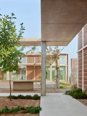 Villa bei Girona von Twobo Arquitectura