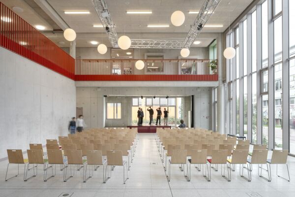 Schulerweiterung in Dresden von den Baupiloten