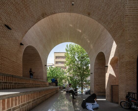 Jahad Metro Plaza in Teheran von KA Architecture Studio