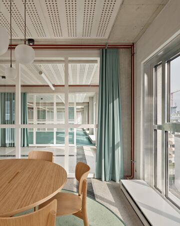 Gewerbehaus in Zrich von BS+EMI