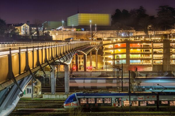 Antoine Grumbach Associs, Parking Touma, Poitiers/FR (200208)