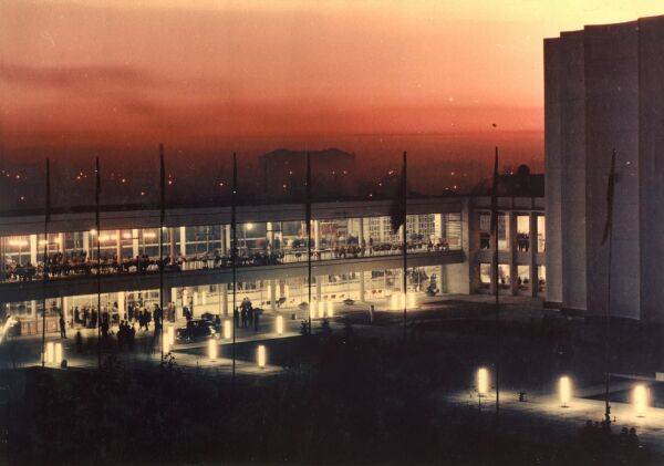 Panorama Kino, November 1964. Foto: Sergo Sutiangin Familienarchiv