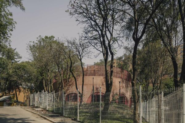 Freizeitanlage in Mexiko-Stadt von AMASA