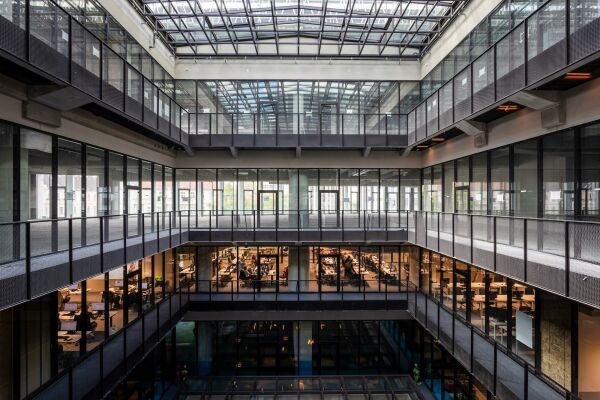 Kaufhausumbau in Berlin von Max Dudler und Aukett + Heese