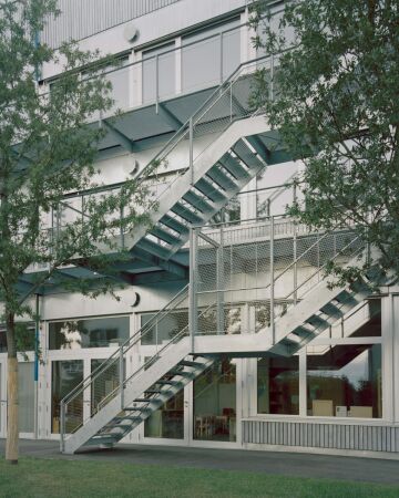 Schulbau im Kanton Zrich von Studio Lukas Raeber