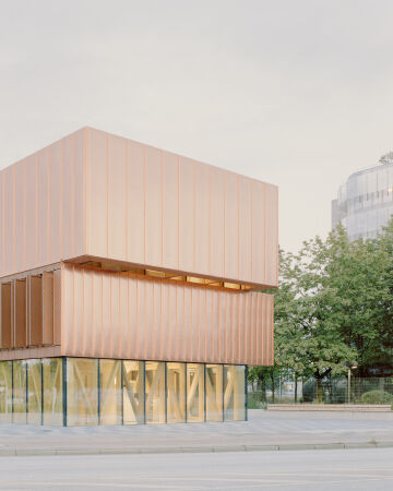 Empfangsbau in Hamburg von Busch & Takasaki Architekten